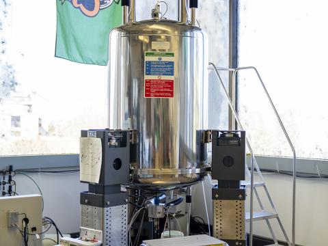 Varian INOVA-500 NMR Spectrometer.