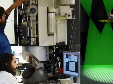 Tyler Harvey and Fehmi Yasin work at the UO’s STEM microscope.