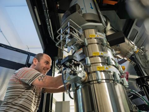 The ThermoFisher Scientific Spectra 200 S/TEM.